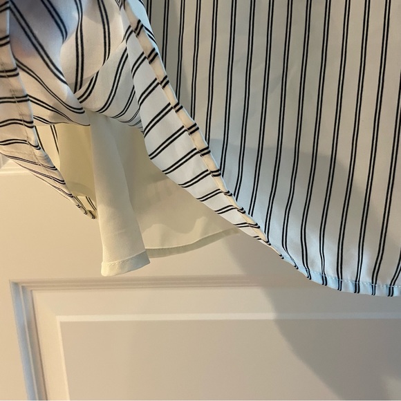 Socialite Striped Tank Top in Black and White - Picture 3 of 4